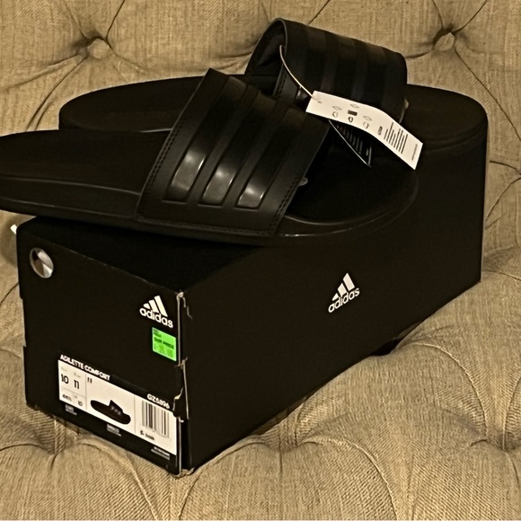 ADIDAS MENS FLIP FLOPS - Picture 1 of 2